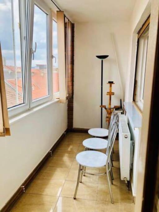 Apartament Joy Unirii 10 2 *